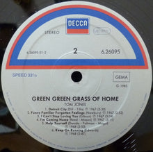 Carica l'immagine nel visualizzatore di Gallery, Tom Jones : Green Green Grass Of Home (LP, Comp)