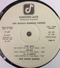 Carica l'immagine nel visualizzatore di Gallery, The Bud Shank Quintet : Bud Shank's Sunshine Express (LP, Album)