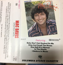 Carica l'immagine nel visualizzatore di Gallery, Mac Davis : Greatest Hits (Cass, Comp, RE, Dol)