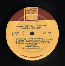 Carica l'immagine nel visualizzatore di Gallery, Smokey Robinson : Smokey's Family Robinson (LP, Album)