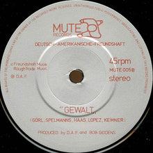 Carica l'immagine nel visualizzatore di Gallery, Deutsch Amerikanische Freundschaft : Kebabträume / Gewalt (7", Single, Lyn)