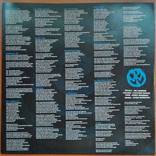Carica l'immagine nel visualizzatore di Gallery, Pennywise : Never Gonna Die (LP, Album)