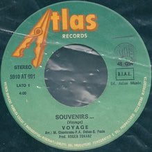 Carica l'immagine nel visualizzatore di Gallery, Voyage : Souvenirs (7")