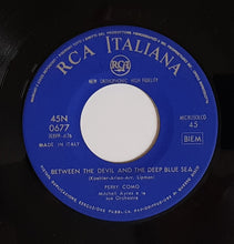 Carica l'immagine nel visualizzatore di Gallery, Perry Como : When I Fall In Love (7", Single, Mono)