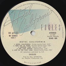 Carica l'immagine nel visualizzatore di Gallery, Eagles : Hotel California (LP, Album, Gat)