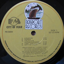 Carica l'immagine nel visualizzatore di Gallery, FM (3) : City Of Fear (LP, Album, Gat)