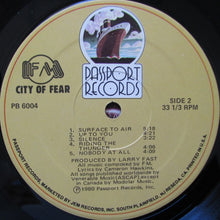 Carica l'immagine nel visualizzatore di Gallery, FM (3) : City Of Fear (LP, Album, Gat)