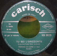 Carica l'immagine nel visualizzatore di Gallery, Peppino Di Capri E I Suoi Rockers : Che Vita / Tu Sei L'orizzonte (7")