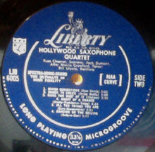 Carica l'immagine nel visualizzatore di Gallery, Hollywood Saxophone Quartet : Jazz In Hollywood (LP, Album, Mono)