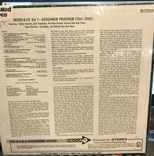 Carica l'immagine nel visualizzatore di Gallery, Eddie Condon & Co. : Gershwin Program Vol. 1 (1941-1945) (LP, Album, Sim)