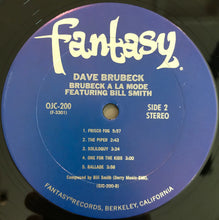 Carica l'immagine nel visualizzatore di Gallery, Dave Brubeck Featuring William O. Smith : Brubeck A La Mode (LP, Album, RE)