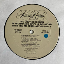 Carica l'immagine nel visualizzatore di Gallery, Paul Desmond With The Modern Jazz Quartet : The Only Recorded Performance Of Paul Desmond With The Modern Jazz Quartet (LP, Album)