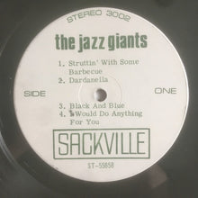 Carica l'immagine nel visualizzatore di Gallery, The Jazz Giants (6) Featuring Wild Bill Davison, Buzzy Drootin, Herb Hall, Claude Hopkins, Benny Morton, Arvell Shaw : The Jazz Giants (LP, Album)