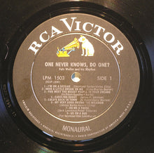 Carica l'immagine nel visualizzatore di Gallery, Fats Waller & His Rhythm : One Never Knows, Do One? (LP, Comp, Mono, RE)