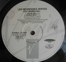 Carica l'immagine nel visualizzatore di Gallery, Les Negresses Vertes : Hou! Mamma Mia... (12", Single)