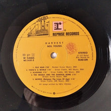 Carica l'immagine nel visualizzatore di Gallery, Neil Young : Harvest (LP, Album, RE, Gat)
