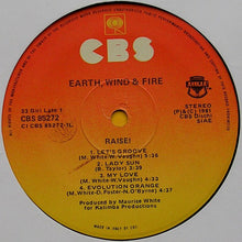 Carica l'immagine nel visualizzatore di Gallery, Earth, Wind & Fire : Raise! (LP, Album, Gat)