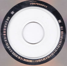 Carica l'immagine nel visualizzatore di Gallery, Jet (2) : Shine On (CD, Album)