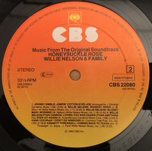 Carica l'immagine nel visualizzatore di Gallery, Willie Nelson & Family : Honeysuckle Rose (Music From The Original Soundtrack) (2xLP)