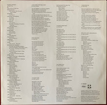 Carica l'immagine nel visualizzatore di Gallery, John Lennon & Yoko Ono : Double Fantasy (LP, Album, RE)