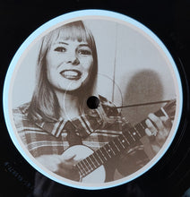 Carica l'immagine nel visualizzatore di Gallery, Joni Mitchell : Archives – Volume 1: The Early Years (1963-1967): Highlights (LP, RSD, Comp, Ltd, 180)