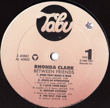 Carica l'immagine nel visualizzatore di Gallery, Rhonda Clark : Between Friends (LP, Album)