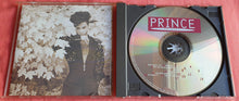 Carica l'immagine nel visualizzatore di Gallery, Prince : The Hits 1 (CD, Comp)