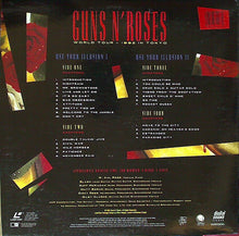 Carica l'immagine nel visualizzatore di Gallery, Guns N' Roses : Use Your Illusion I & II World Tour - 1992 In Tokyo (2xLaserdisc, 12", NTSC)