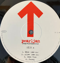 Carica l'immagine nel visualizzatore di Gallery, Pearl Jam : Rearviewmirror (Greatest Hits 1991-2003: Volume 1) (2xLP, Comp, RE, Gat)