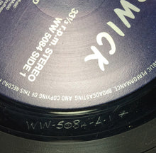 Carica l'immagine nel visualizzatore di Gallery, Boxcar Willie : King Of The Road (LP, Comp)