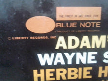 Carica l'immagine nel visualizzatore di Gallery, Wayne Shorter : Adam's Apple (LP, Album, RE)