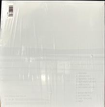 Carica l'immagine nel visualizzatore di Gallery, Foo Fighters : But Here We Are (LP, Album, Whi)