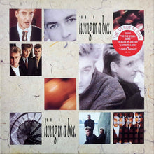 Carica l'immagine nel visualizzatore di Gallery, Living In A Box : Living In A Box (LP, Album)