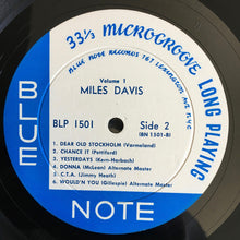 Carica l'immagine nel visualizzatore di Gallery, Miles Davis : Volume 1 (LP, Comp, Mono, Lex)