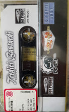 Carica l'immagine nel visualizzatore di Gallery, 13 Bastardi : Troppo............. (Cass, EP)