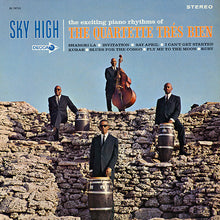 Carica l'immagine nel visualizzatore di Gallery, Quartette Trés Bien : Sky High (LP, Album)