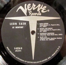 Carica l'immagine nel visualizzatore di Gallery, Toshiko Akiyoshi & Leon Sash : Toshiko & Leon Sash At Newport (LP, Album, RE)