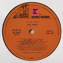 Carica l'immagine nel visualizzatore di Gallery, Neil Young : Decade (3xLP, Comp, Gat)