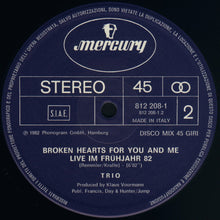 Carica l'immagine nel visualizzatore di Gallery, Trio : Boom Boom (12", Maxi)