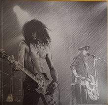 Carica l'immagine nel visualizzatore di Gallery, Guns N' Roses : Greatest Hits (2xLP, Comp, Ltd, RE, Red)