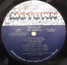 Carica l'immagine nel visualizzatore di Gallery, Joe Harnell : Moving On!! (LP, Album)