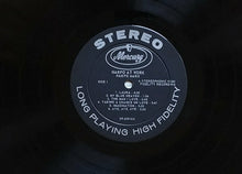 Carica l'immagine nel visualizzatore di Gallery, Harpo Marx : Harpo At Work! (LP)