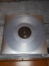 Carica l'immagine nel visualizzatore di Gallery, Liberato : III (LP, Cle)