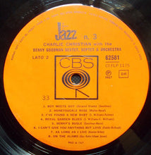 Carica l'immagine nel visualizzatore di Gallery, Charlie Christian With Benny Goodman Sextet, Benny Goodman Septet And Benny Goodman And His Orchestra : Solo Flight (LP, Comp)