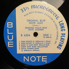 Carica l'immagine nel visualizzatore di Gallery, Edmond Hall / Art Hodes, Edmond Hall's Blue Note Jazzmen / Art Hodes And His Blue Note Jazzmen : Original Blue Note Jazz, Volume 1 (LP, Comp)