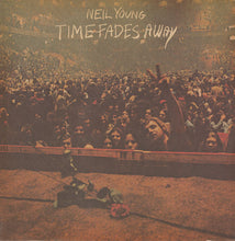 Carica l'immagine nel visualizzatore di Gallery, Neil Young : Time Fades Away (LP, Album, RE)