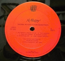 Carica l'immagine nel visualizzatore di Gallery, Alan Silvestri : No Mercy (Original Motion Picture Soundtrack) (LP, Album)