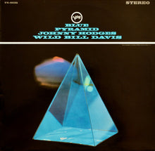 Carica l'immagine nel visualizzatore di Gallery, Johnny Hodges - Wild Bill Davis : Blue Pyramid (LP)