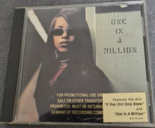 Carica l'immagine nel visualizzatore di Gallery, Aaliyah : One In A Million (CD, Album)