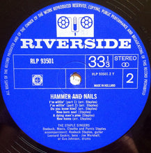 Carica l'immagine nel visualizzatore di Gallery, The Staple Singers : Hammer And Nails (LP, Album)